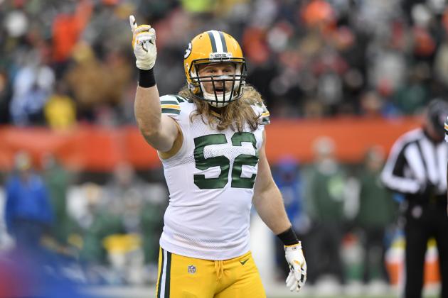Green Bay Packers outside linebacker Clay Matthews (52) reacts during an NFL football game against the Cleveland Browns, Sunday, Dec. 10, 2017, in Cleveland. The Packers won 27-21 in overtime. (AP Photo/David Richard)