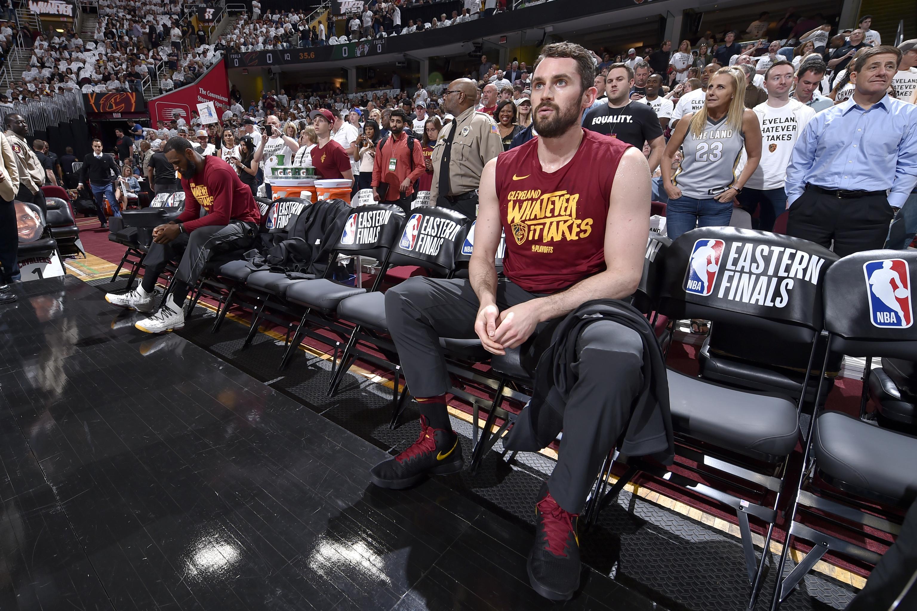 Cavaliers news: Kevin Love says he won't return until 2019 - Fear