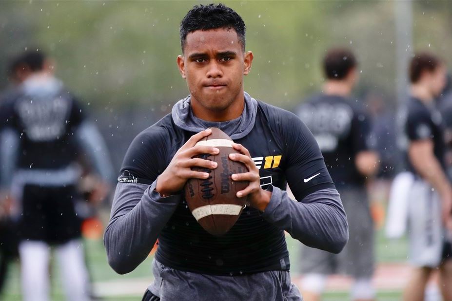 Tua Tagovailoa Dishes on Elite 11 Finals, Helping Build Alabama's 2017  Class, News, Scores, Highlights, Stats, and Rumors