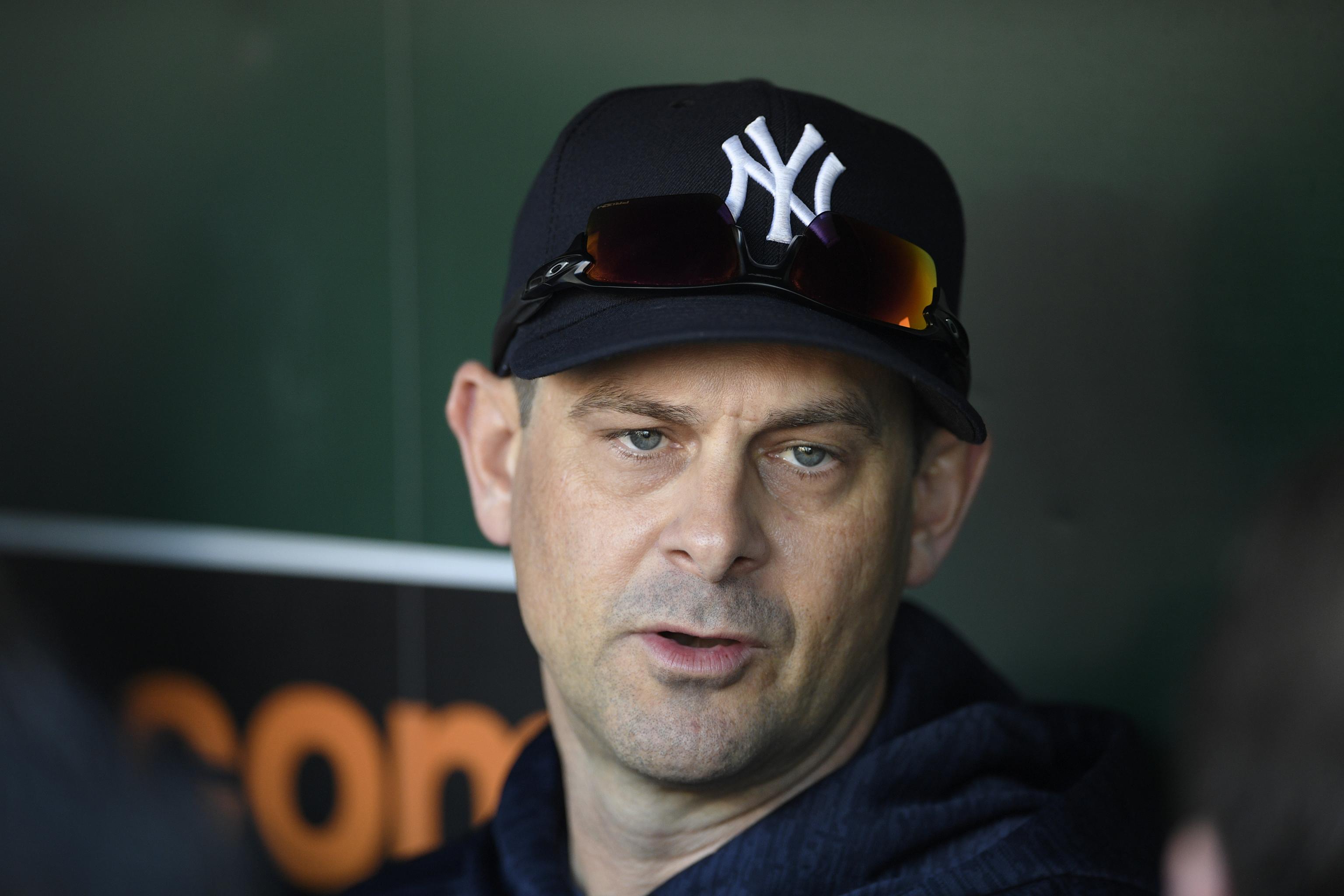 Yankees' Aaron Boone mimics ump after AL-leading 6th ejection - ESPN