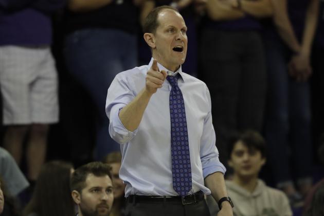 Washington head coach Mike Hopkins calls to his team in the first half of an NCAA college basketball game against Oregon, Saturday, March 3, 2018, in Seattle. (AP Photo/Ted S. Warren)