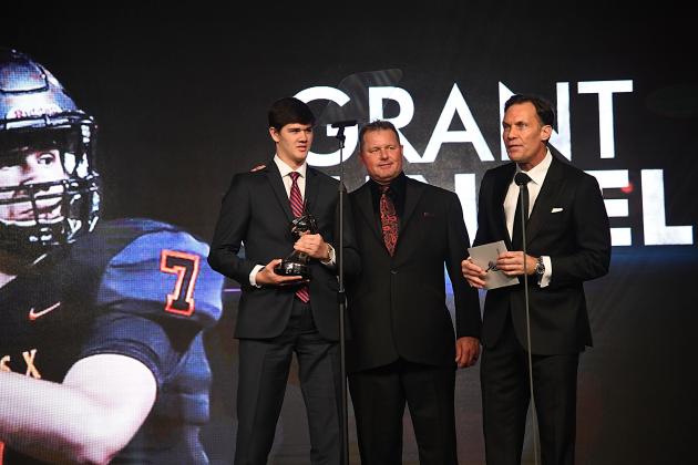 HOUSTON, TX - FEBRUARY 08:  (L-R) Grant Gunnell is recognized by Roger Clemens and Glen Davis during the Houston Sports Awards on February 8, 2018 in Houston, Texas.  (Photo by Cooper Neill/Getty Images for Houston Sports Awards)