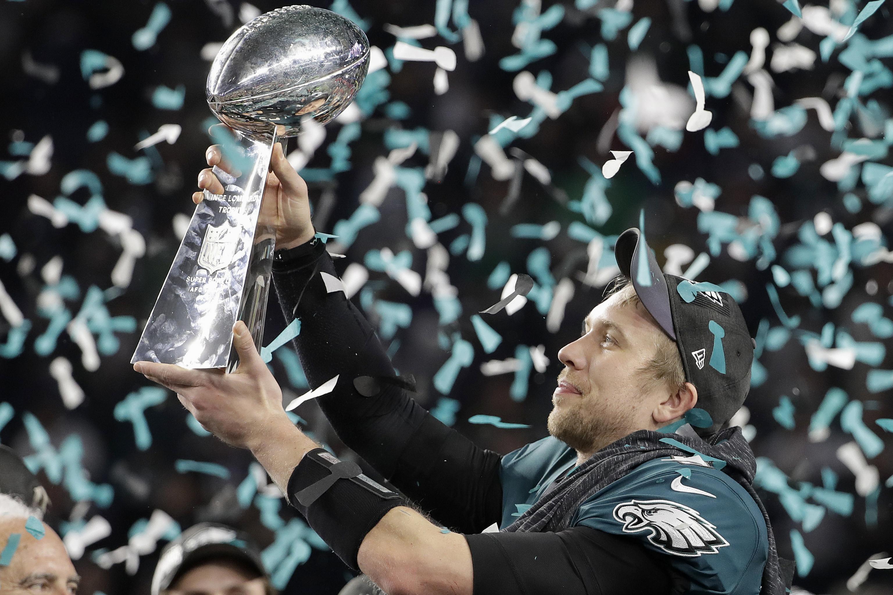 Philadelphia Eagles receive Super Bowl LII rings