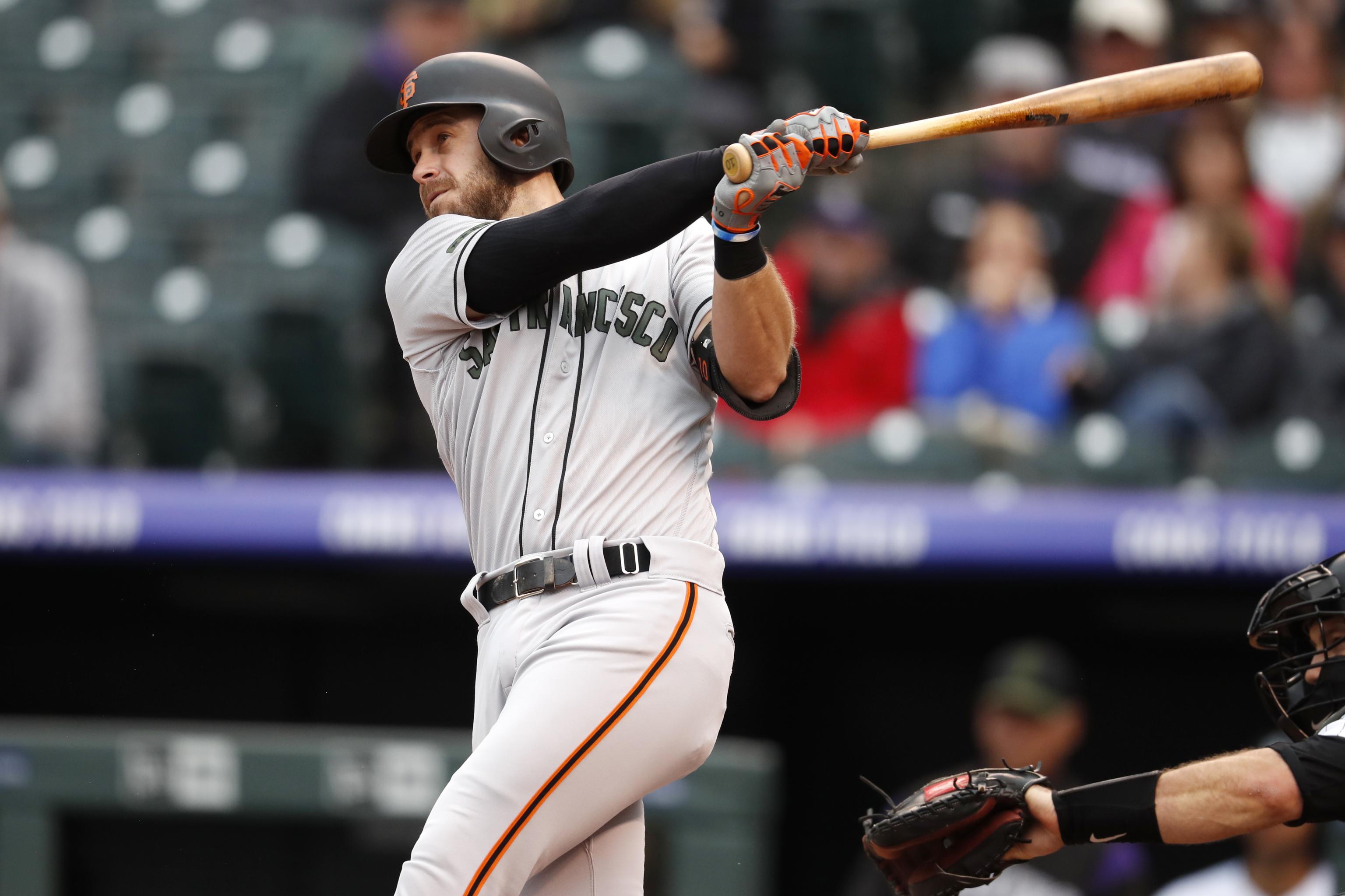 Giants third baseman Evan Longoria to have finger surgery