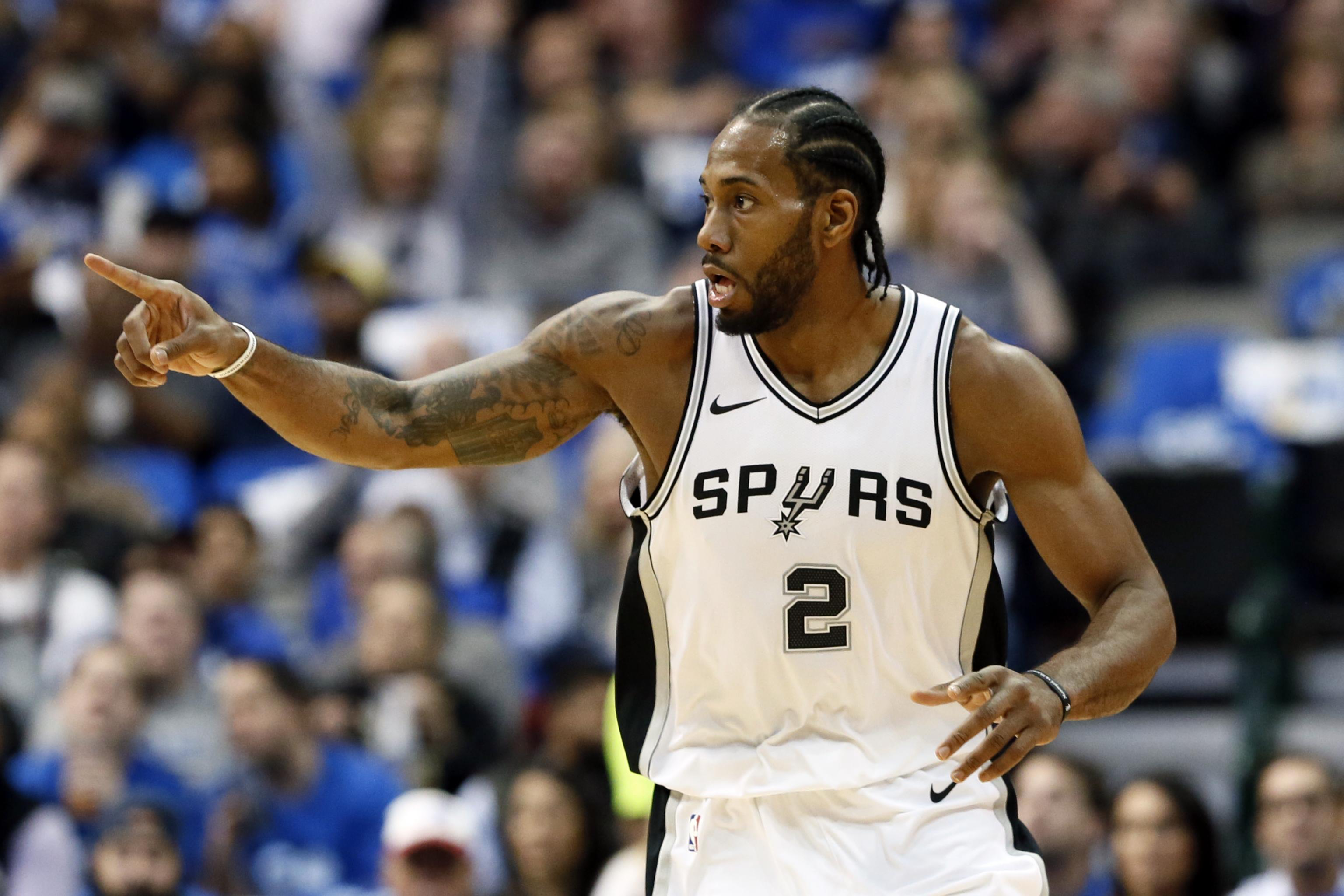 Kawhi Leonard Tried to Convince Spurs to Trade for Paul George in 2017