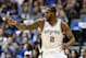 San Antonio Spurs forward Kawhi Leonard (2) celebrates sinking a basket in the first half of an NBA basketball game against the Dallas Mavericks onTuesday, Dec. 12, 2017, in Dallas. (AP Photo/Tony Gutierrez)