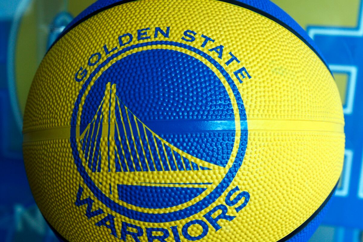 Warriors Nba Draft Trade Rumors Golden State Wants To Trade For Pick In 30s Bleacher Report Latest News Videos And Highlights