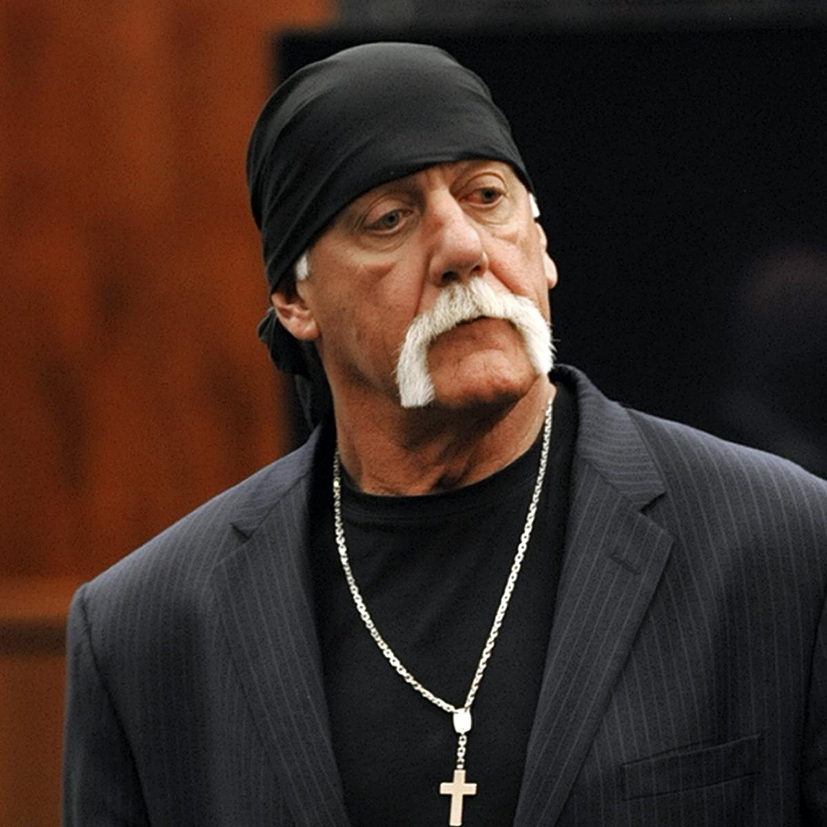 Modstand Af storm momentum Hulk Hogan 'Very Sad' over Vader's Death, According to Daughter Brooke |  Bleacher Report | Latest News, Videos and Highlights