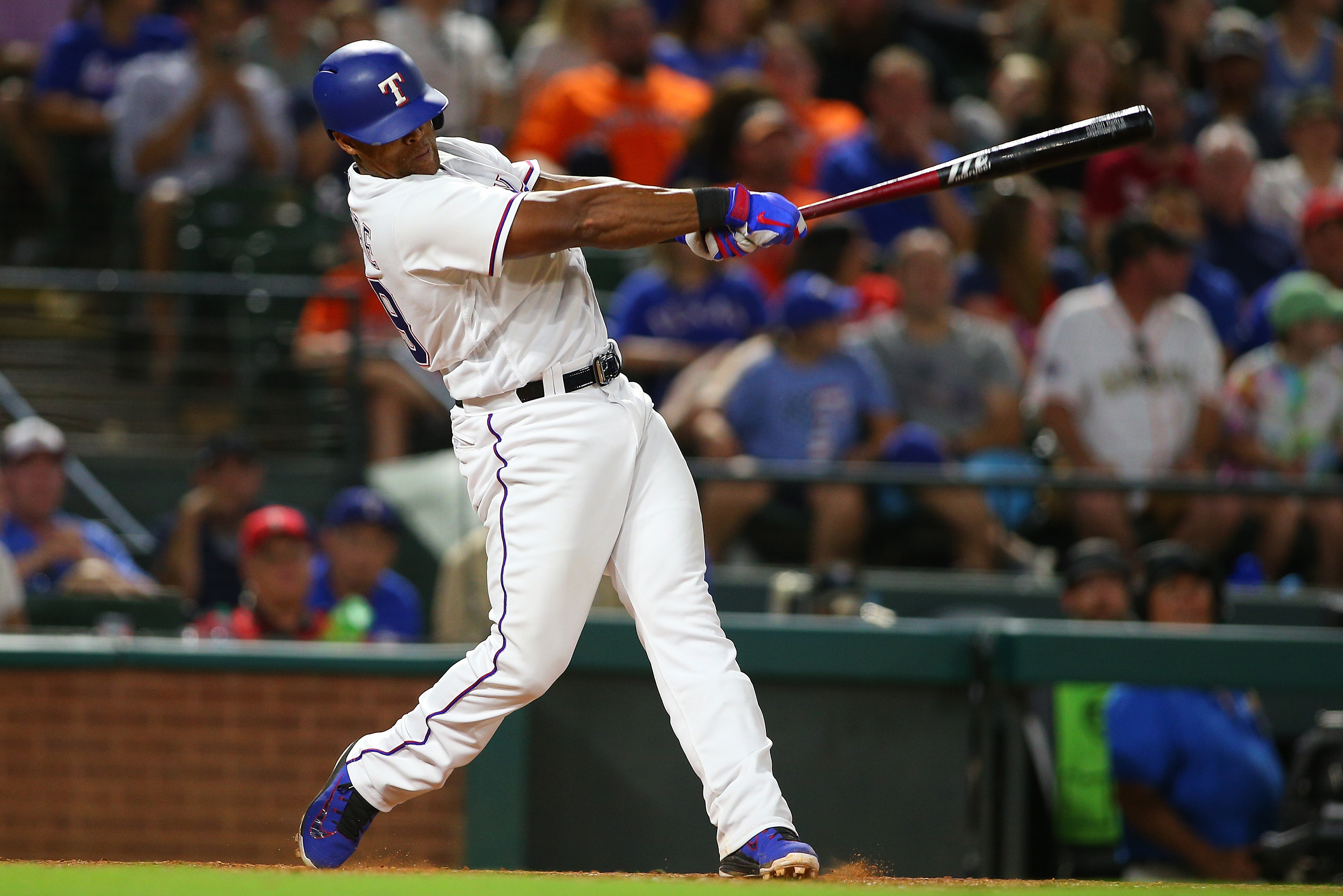 It's different: Rangers adjust to clubhouse without Adrian Beltre