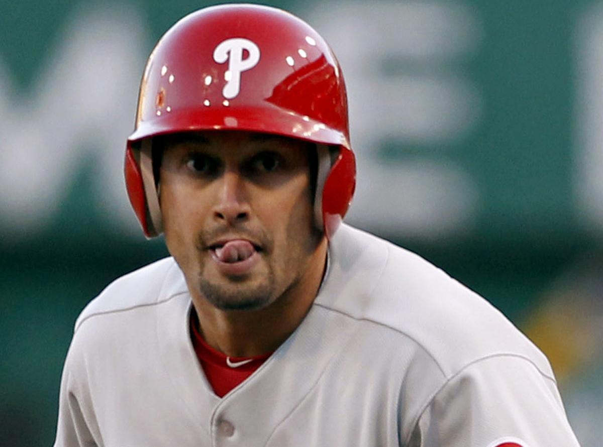 Angels remind outfielder Shane Victorino to play through on game