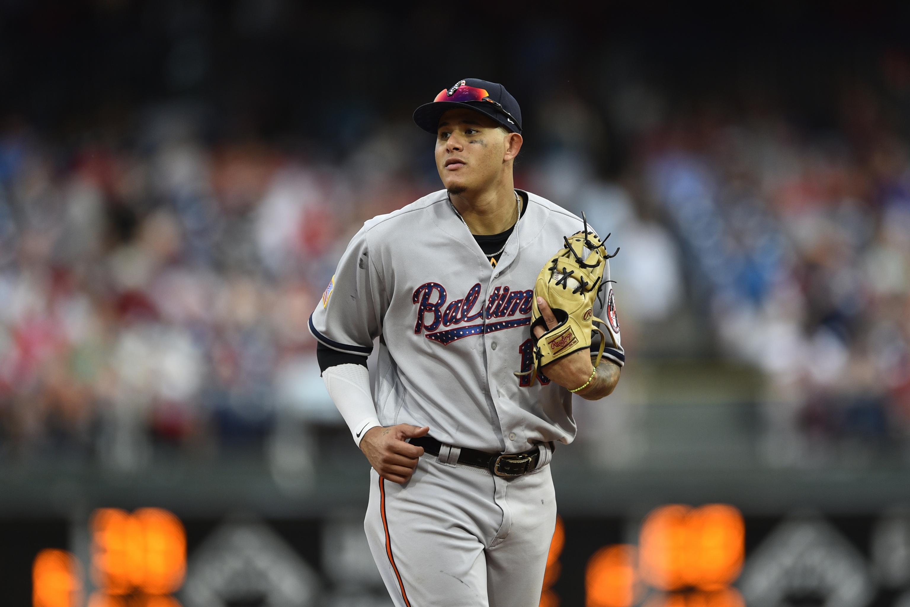 Manny Machado Chats About His Rawlings Custom Gloves 