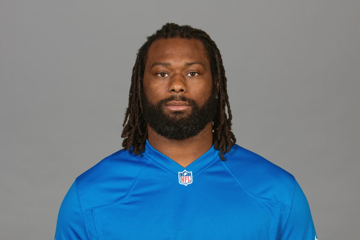 Brandon Pettigrew Arrested, Allegedly Punched Police ...