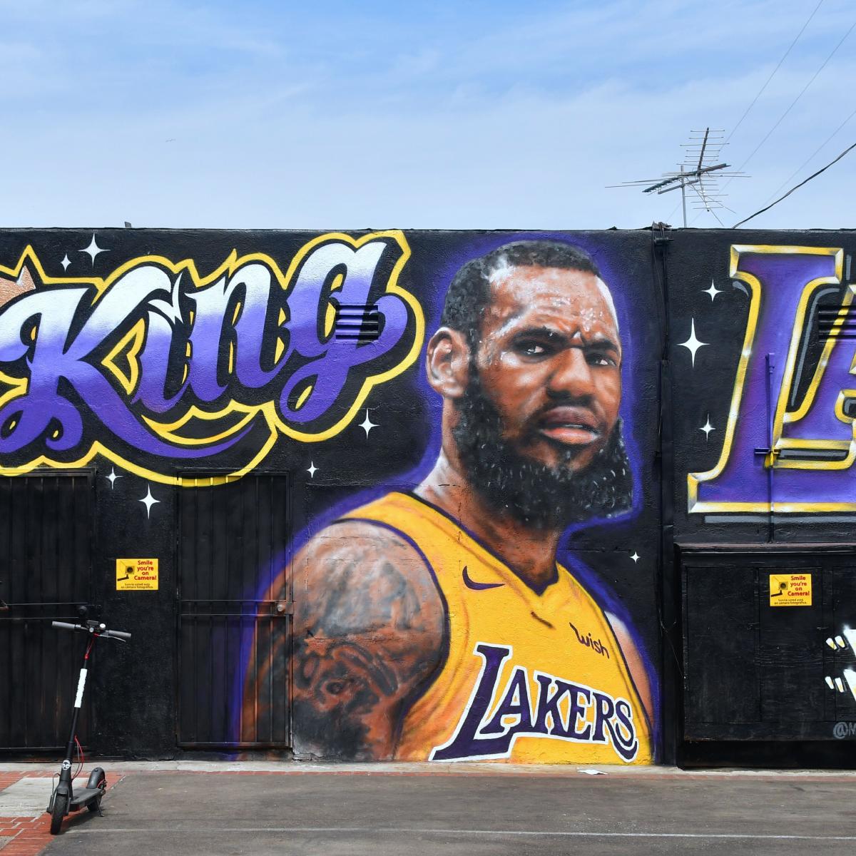 LeBron James Muralist: 'Never Touch Religion, Politics or Anyone Against Kobe' | Bleacher Report | Latest News, Videos and Highlights