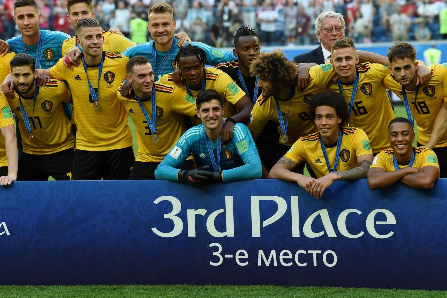 Does the World Cup have a third-place play-off?