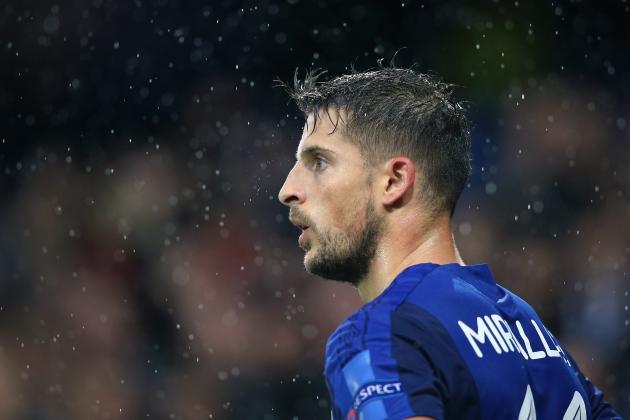 LIVERPOOL, ENGLAND - OCTOBER 19: Kevin Mirallas of Everton FC looks on during the UEFA Europa League group E match between Everton FC and Olympique Lyon at Goodison Park on October 19, 2017 in Liverpool, United Kingdom. (Photo by Alex Livesey - Danehouse/Getty Images)
