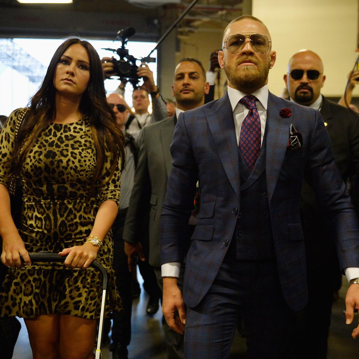 Conor Mcgregor Girlfriend Dee Devlin Announce They Re Expecting