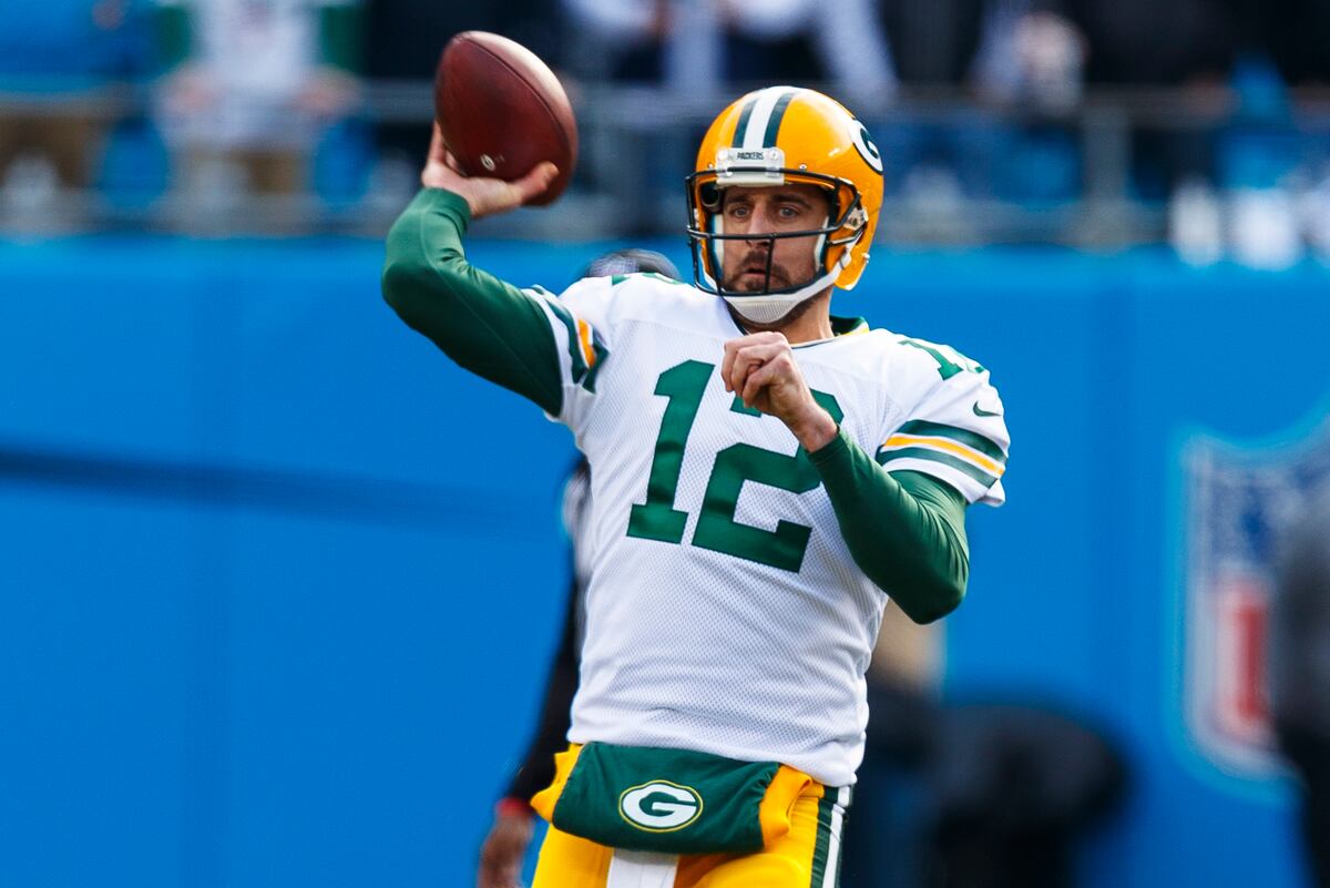 Aaron Rodgers Says He'd 'Love to Play to 40' amid Contract Negotiations