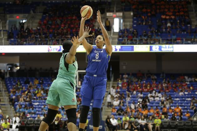 ARLINGTON, TX - JULY 17: Elizabeth Cambage #8 of the Dallas Wings shoots the ball against the New York Liberty on July 17, 2018 at College Park Center in Arlington, Texas. NOTE TO USER: User expressly acknowledges and agrees that, by downloading and/or using this photograph, user is consenting to the terms and conditions of the Getty Images License Agreement. Mandatory Copyright Notice: Copyright 2018 NBAE (Photos by Tim Heitman/NBAE via Getty Images)