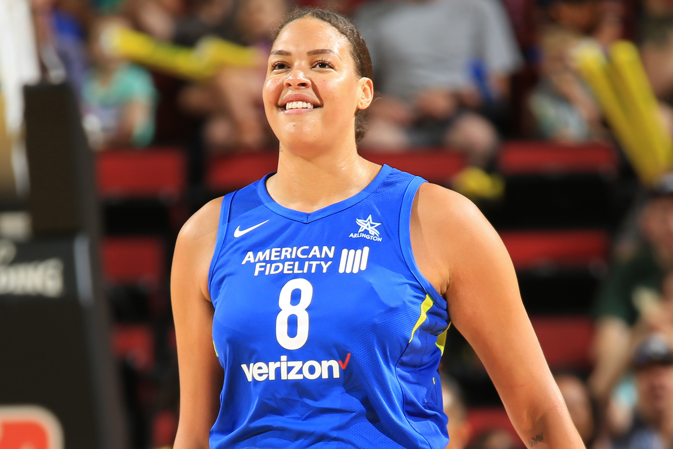 Liz Cambage Is In Los Angeles — How Will That Work? » Winsidr