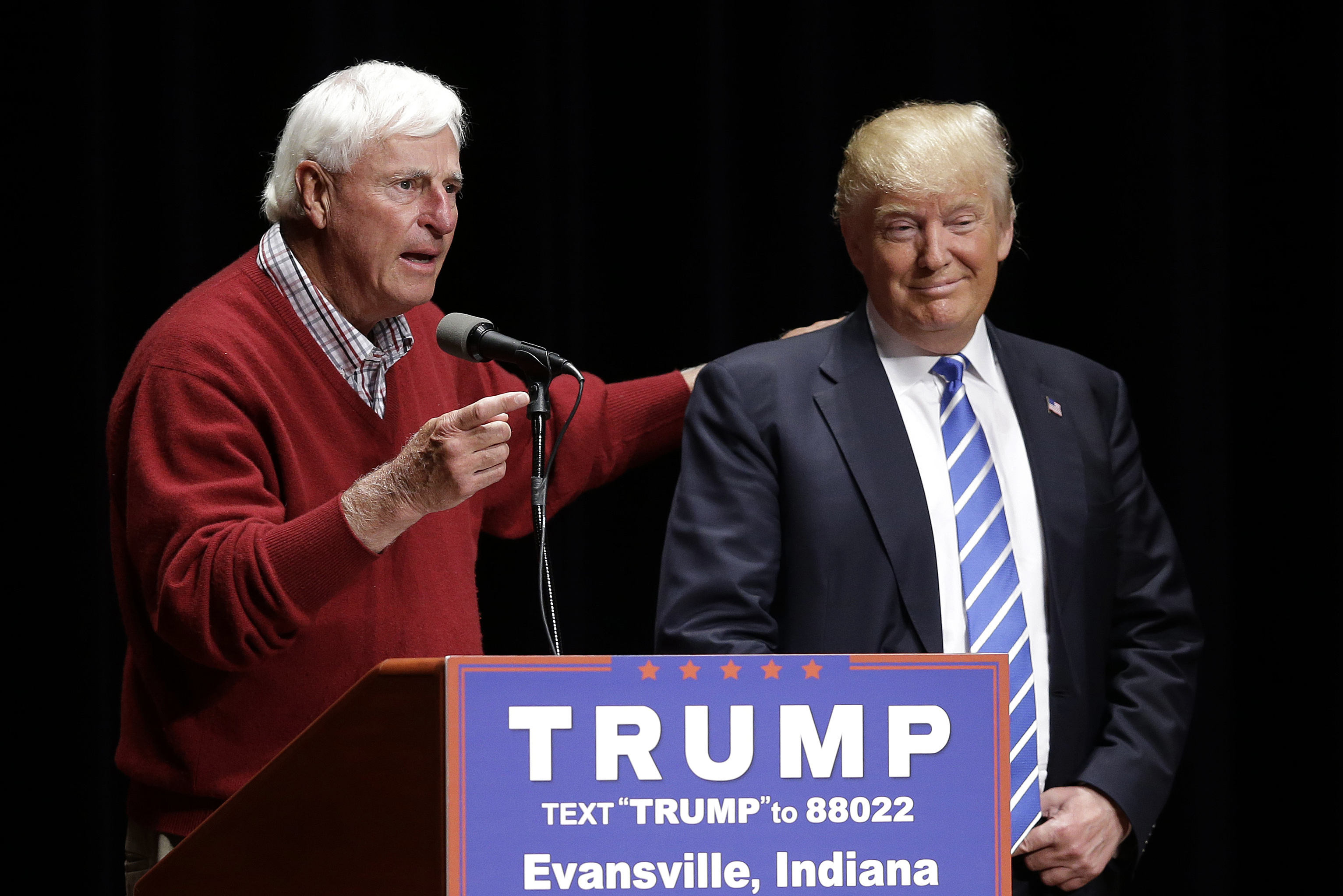 Report: Bobby Knight Ripped Donald Trump's Proposed Wall in 2016 Meeting