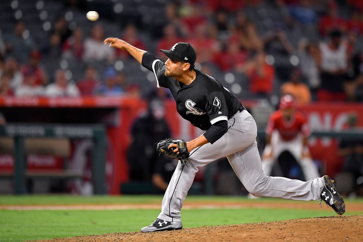Joakim Soria Traded to Brewers, White Sox Receive Pitching ...