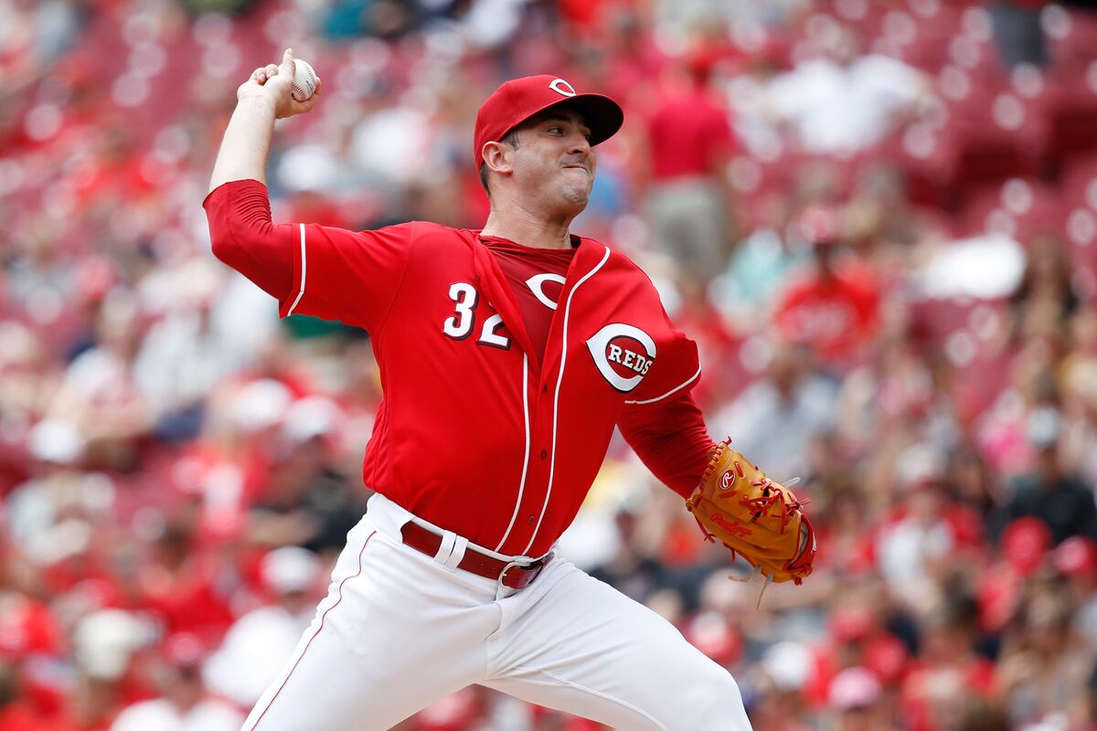 MLB Trade Rumors Brewers, Reds Discussing Matt Harvey Deal News