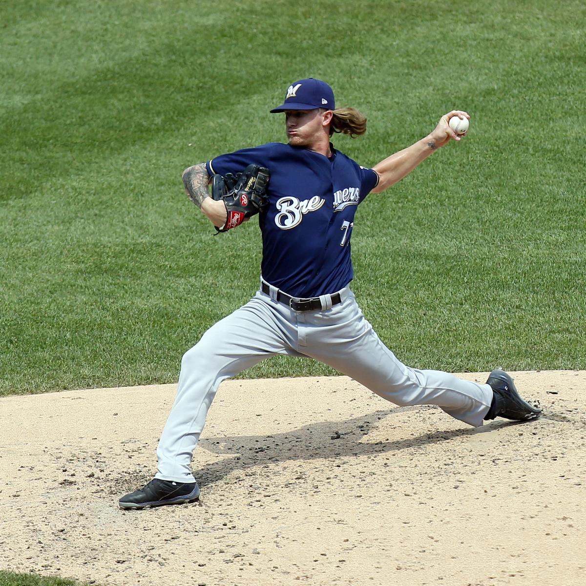 Josh Hader greeted with boos from San Francisco crowd, but gets win