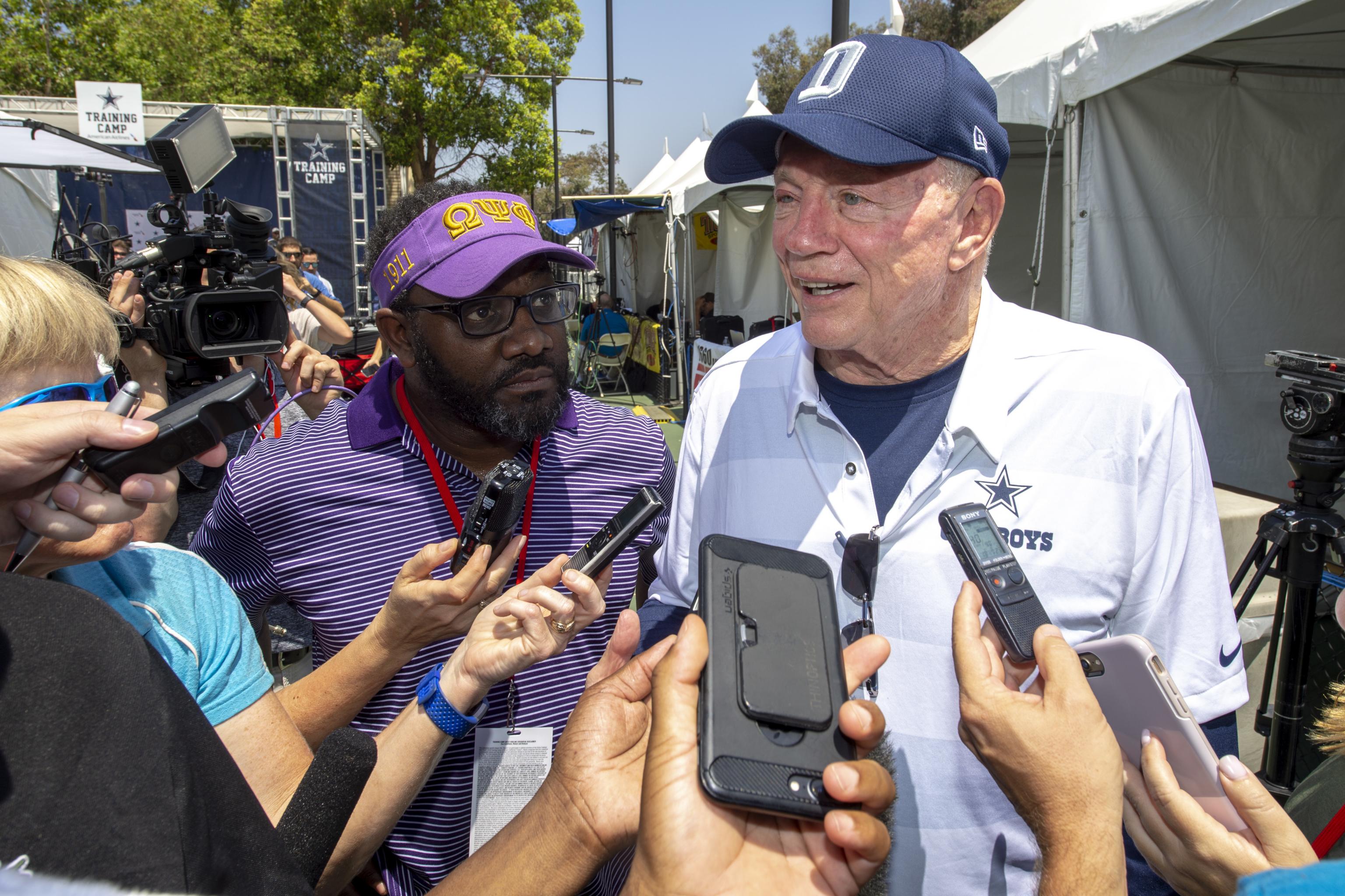 Jerry Jones' rules for the Cowboys: 'Our policy is that you stand at the  anthem, toe on the line'