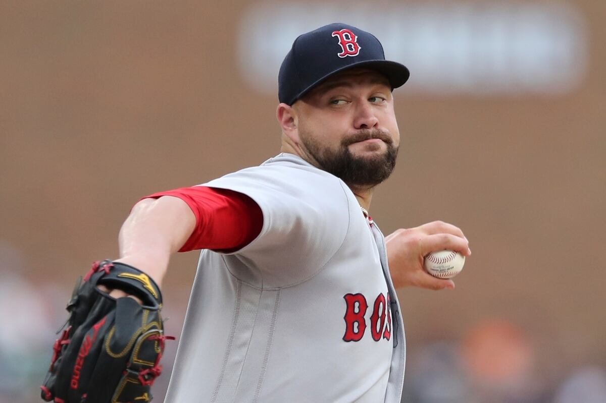 New York Yankees Vs Boston Red Sox Odds Analysis MLB Betting Pick New york yankees vs boston red sox odds analysis mlb betting pick