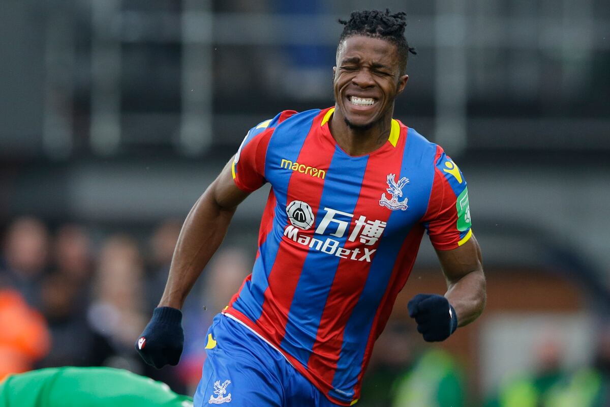 Chelsea Reportedly Leading Race To Sign Wilfried Zaha In Latest Transfer Rumours Bleacher Report Latest News Videos And Highlights