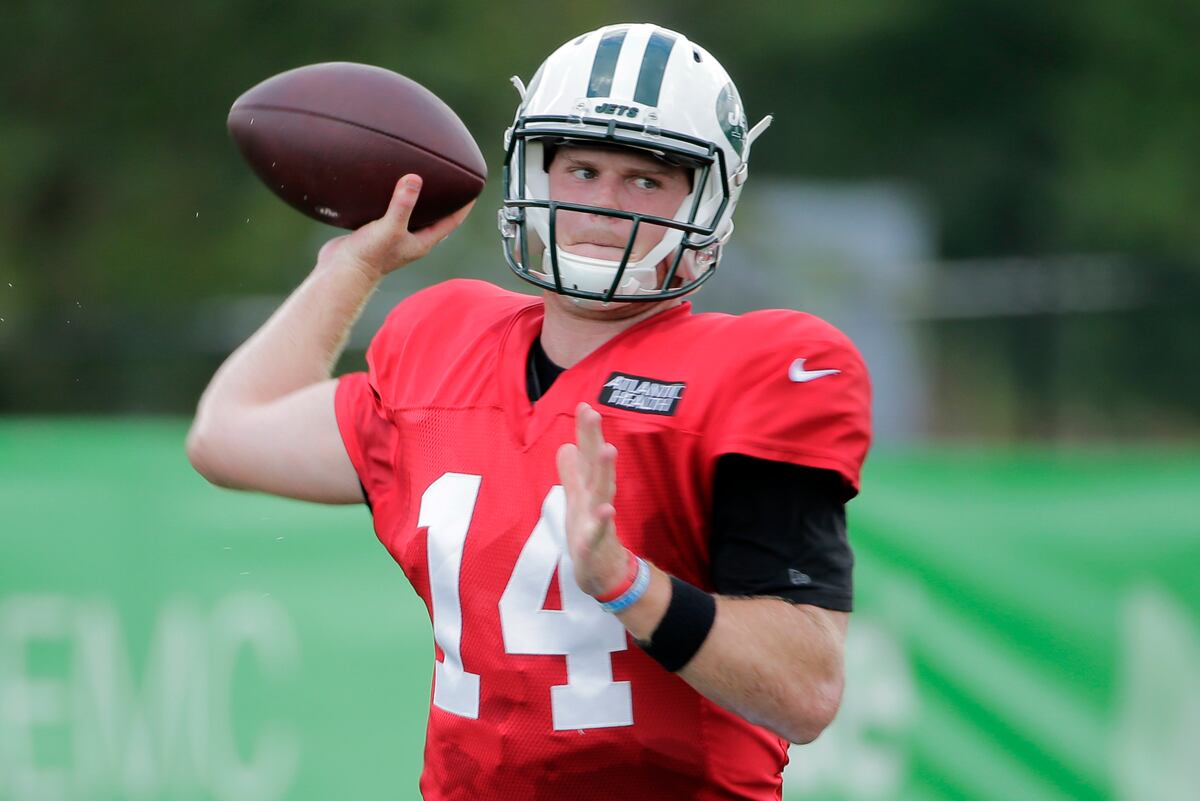 Jets Rumors: Sam Darnold 'Has a Very Fair Shot' to Win ...