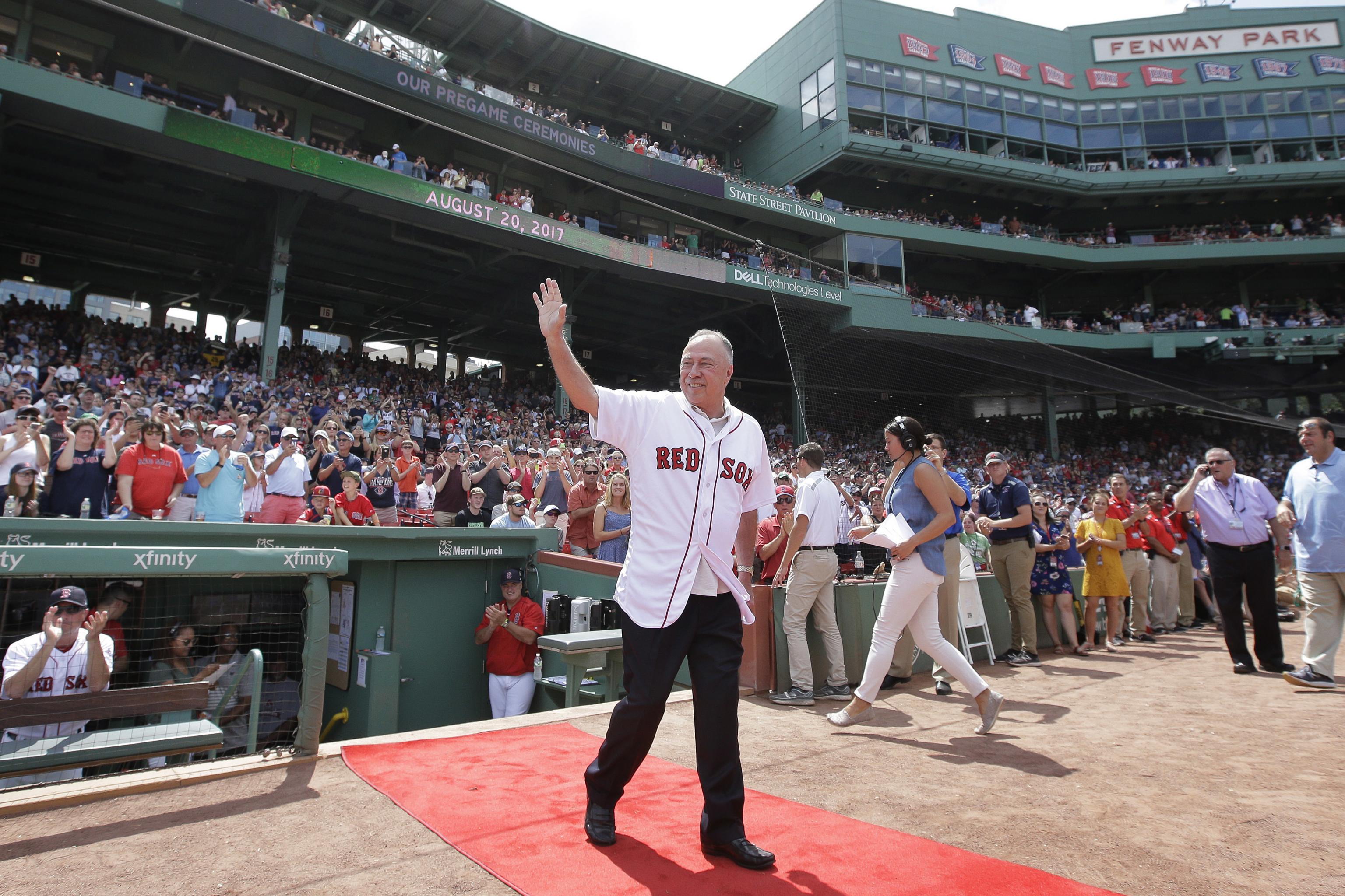 Fenway fans give Jerry Remy big ovation ahead of cancer surgery