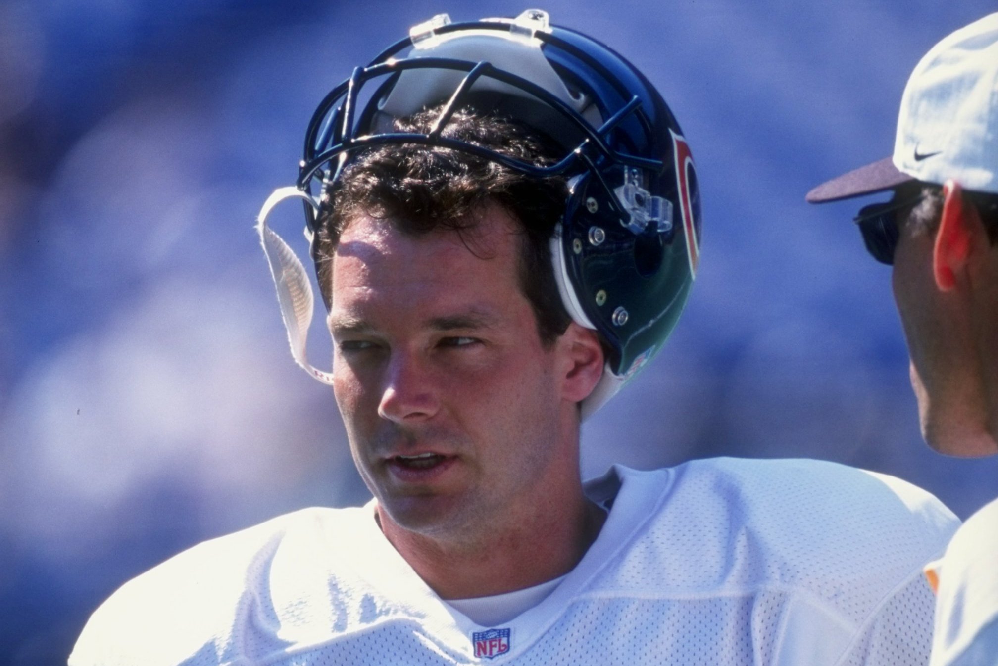 Ex Nfl Qb Erik Kramer Charged With Battery From Domestic