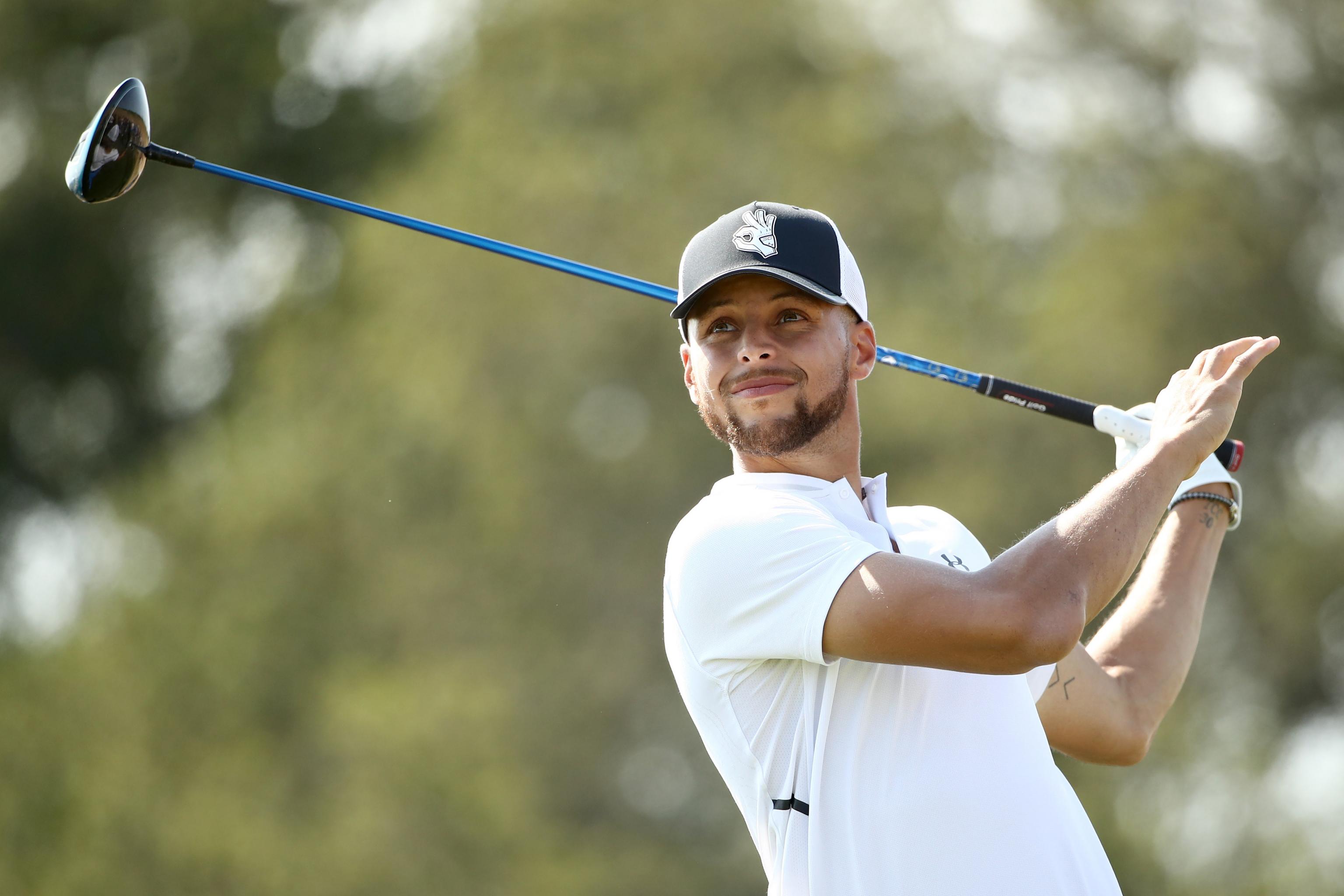 Video: Warriors Steph Curry golfs at the Ellie Mae Classic - Golden State  Of Mind