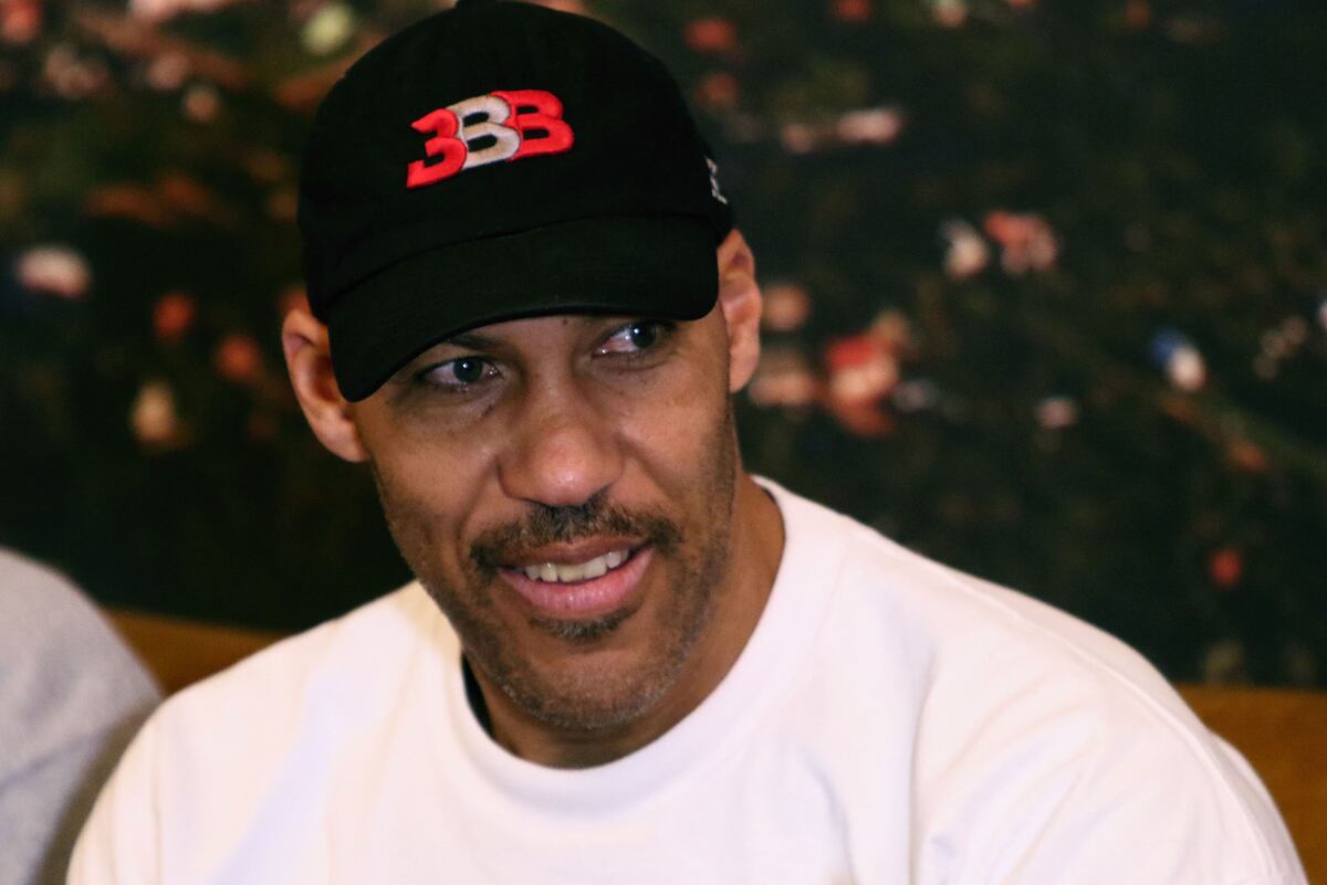 LaVar Ball: 'Everybody Knows' Donald Trump Is Racist | Bleacher Report | Latest News, Videos and Highlights
