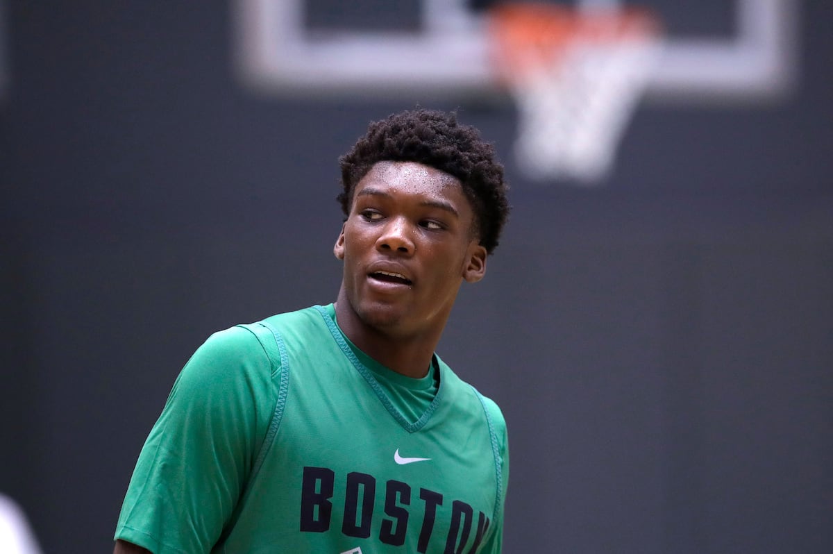 Robert Williams Gets Apartment Near Celtics' Practice Facility: 'Can't Be Late!' | Bleacher Report | Latest News, Videos and Highlights