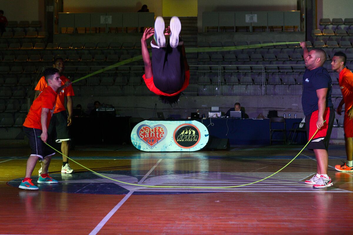 Competitive Jump Rope Takes Playground Games to the
