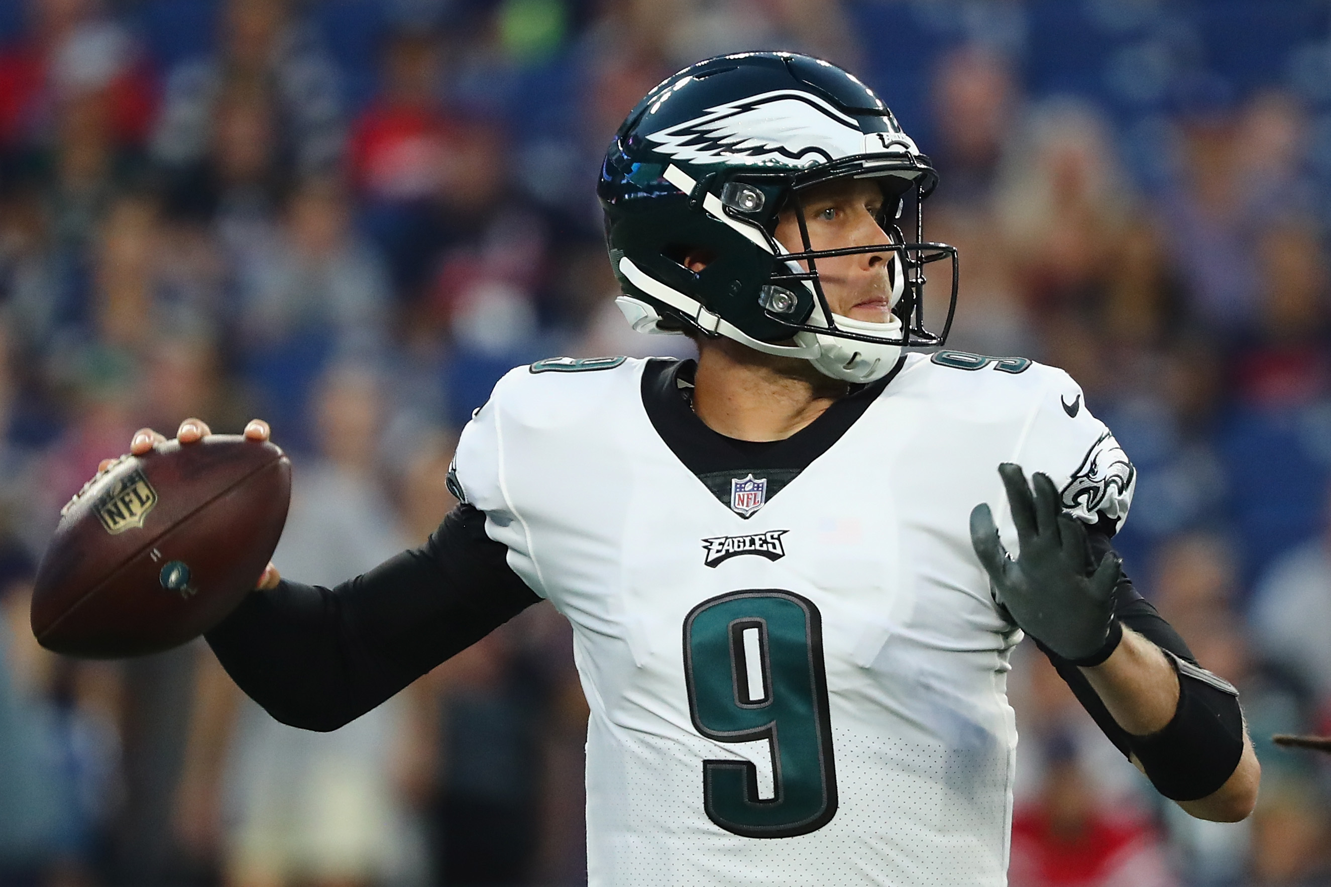 Nick Foles injury: Eagles QB out indefinitely with broken collarbone, per  report 