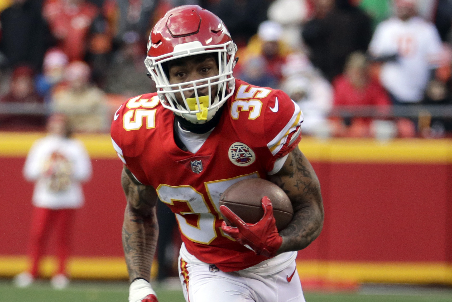 Charcandrick West Released by Chiefs After 4 Seasons with Team