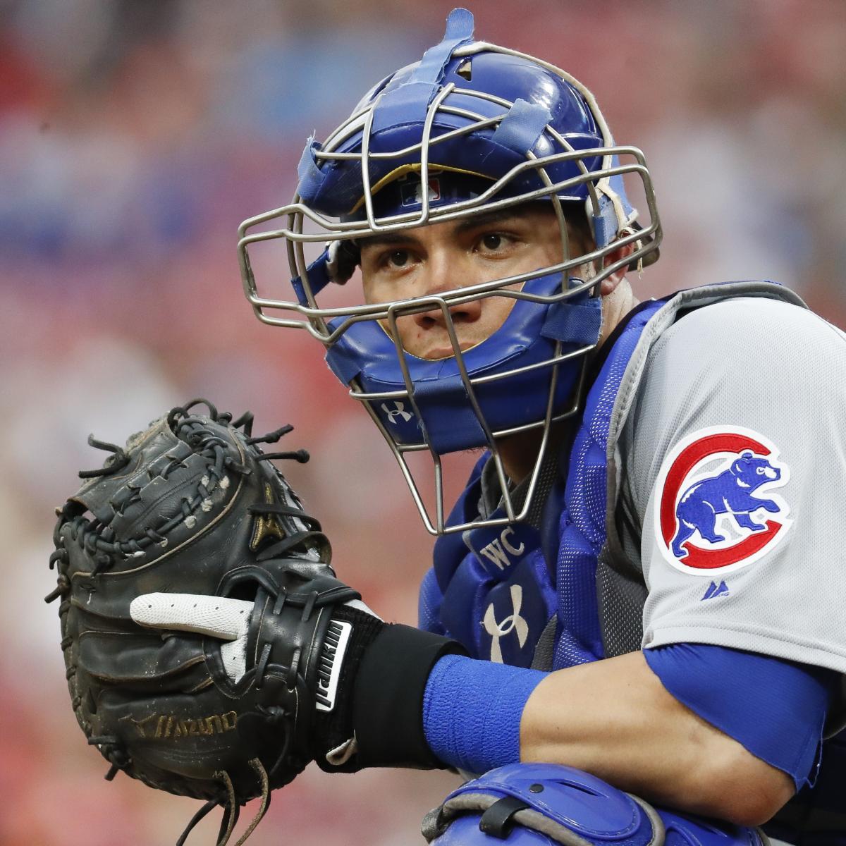 Willson Contreras and the Cubs are pumped for Rawlings Glove Day