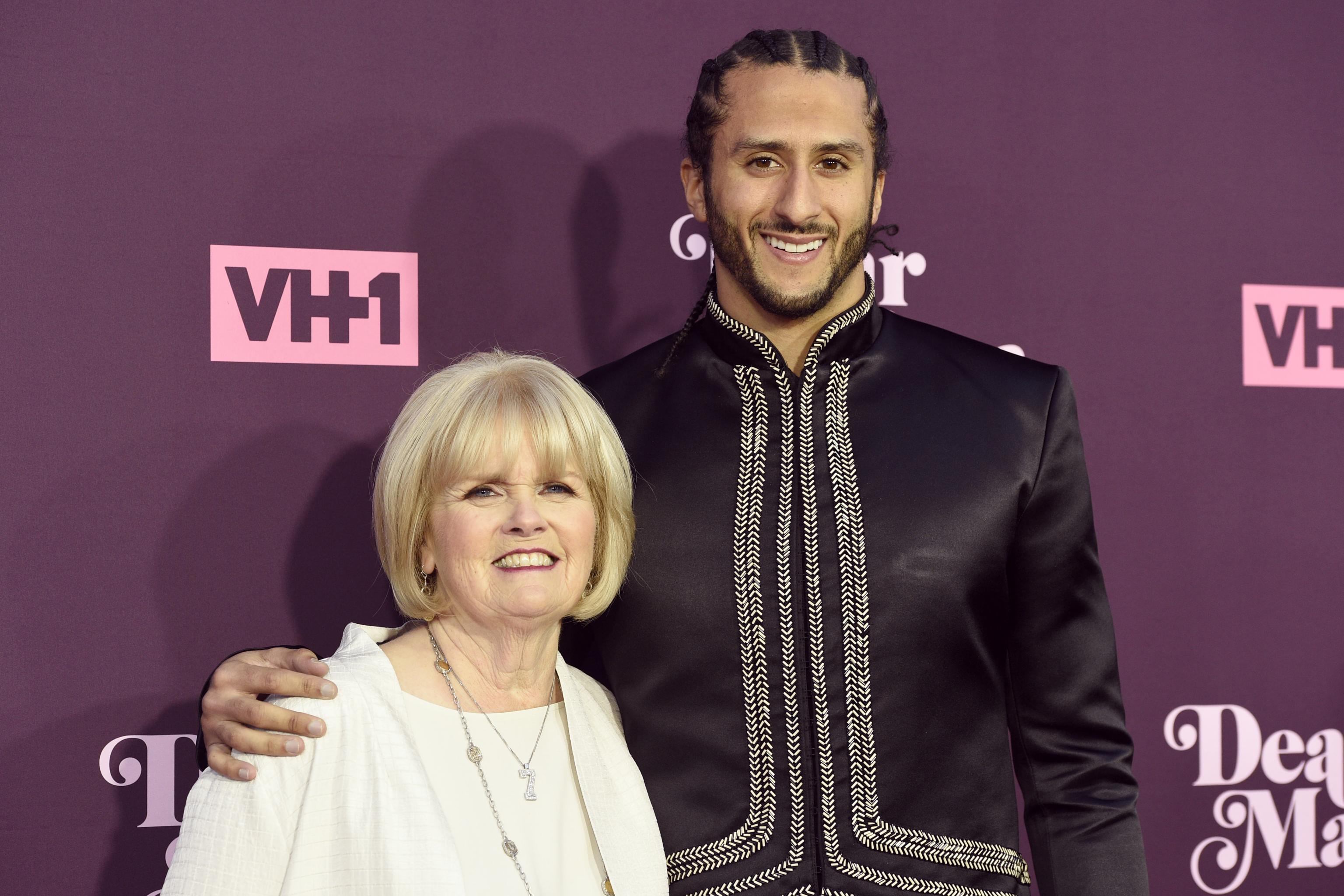 Colin Kaepernick files to trademark 'I'm with Kap' in California