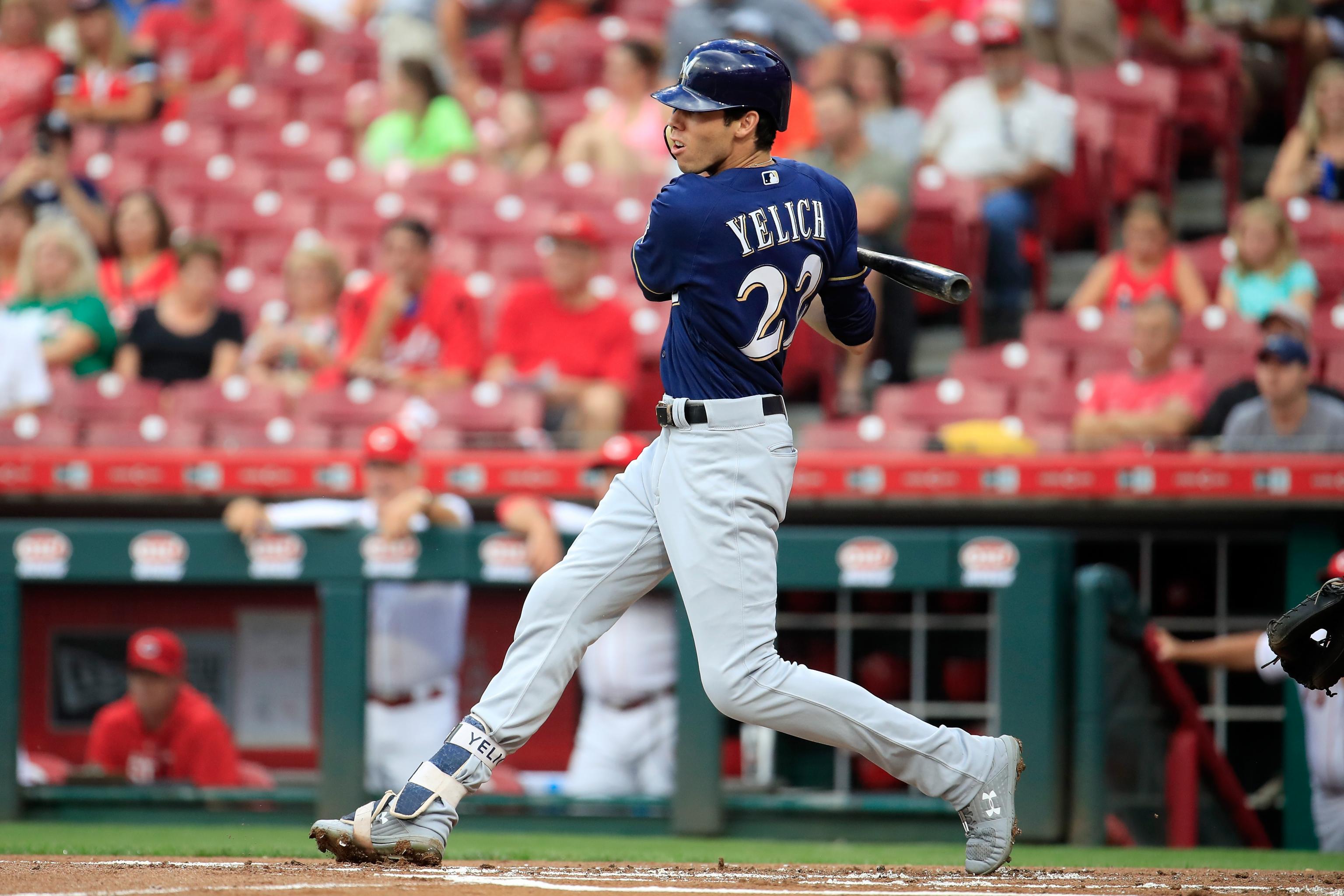 Christian Yelich, other Milwaukee Brewers players to hit for the cycle