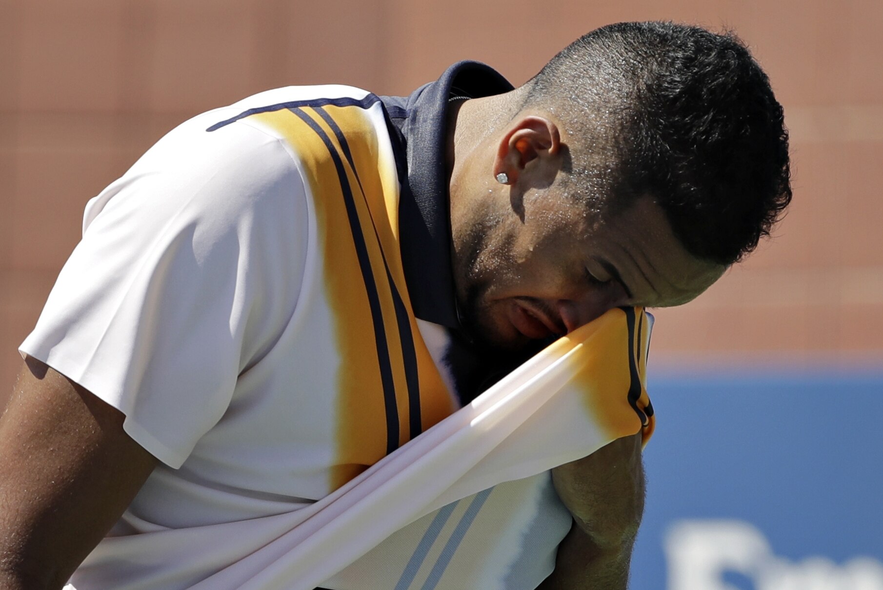 Nick Kyrgios Given Pep Talk By Chair Umpire Mo Lahyani