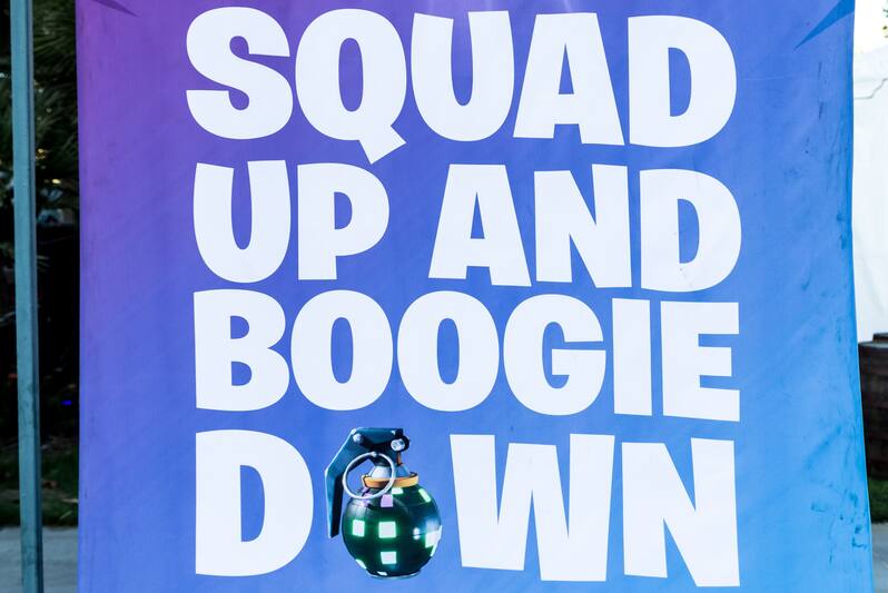 fortnite prize pool - fortnite summer skirmish week 8 prize money twitch live stream and more  fortnite summer skirmish week 8 prize money twitch live stream and more - fortnite prize pool