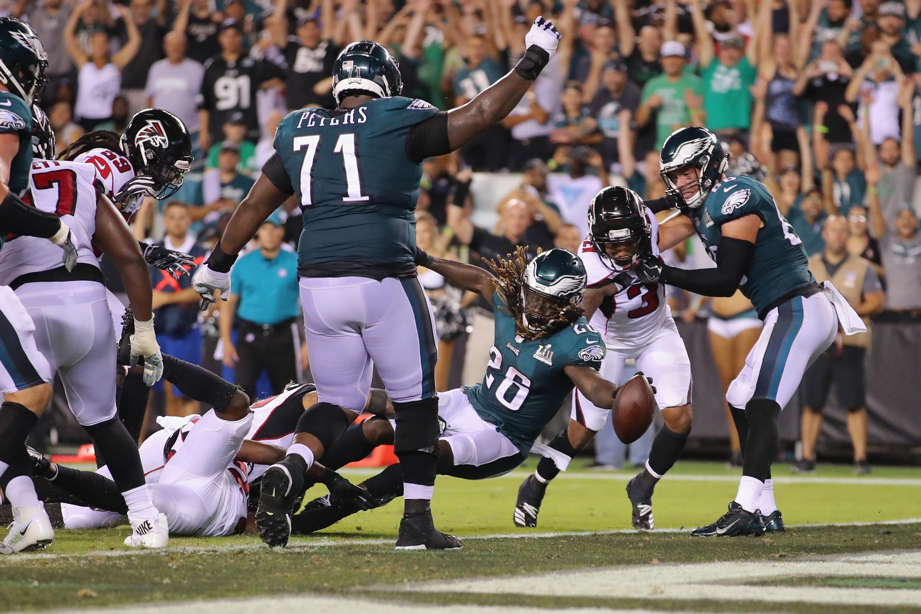 Atlanta Falcons 12-18 Philadelphia Eagles: Eagles hold on to secure opening  night win, NFL News