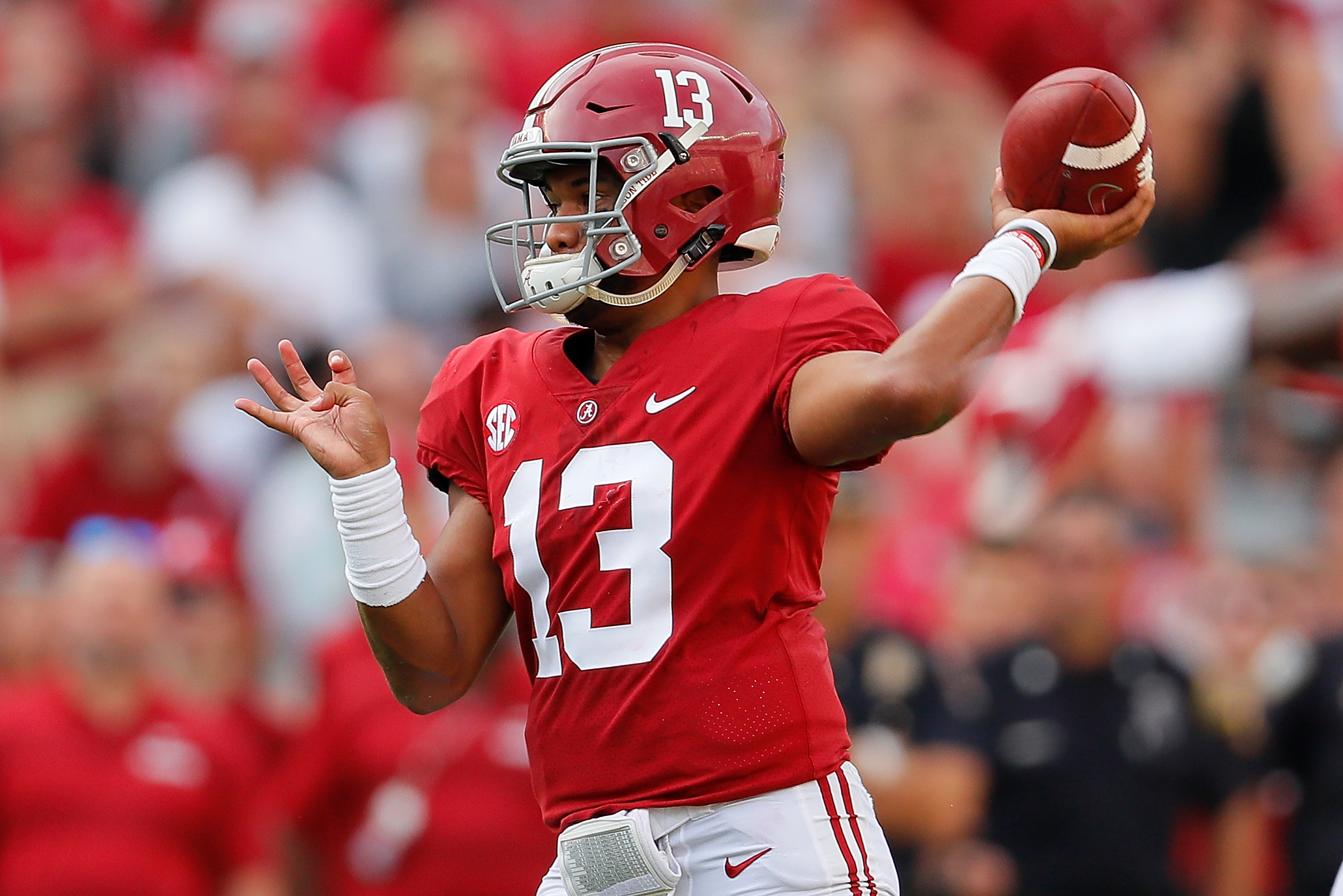 Overwhelming favorites Alabama, Tua Tagovailoa see Bovada title, Heisman  odds shorten - NBC Sports