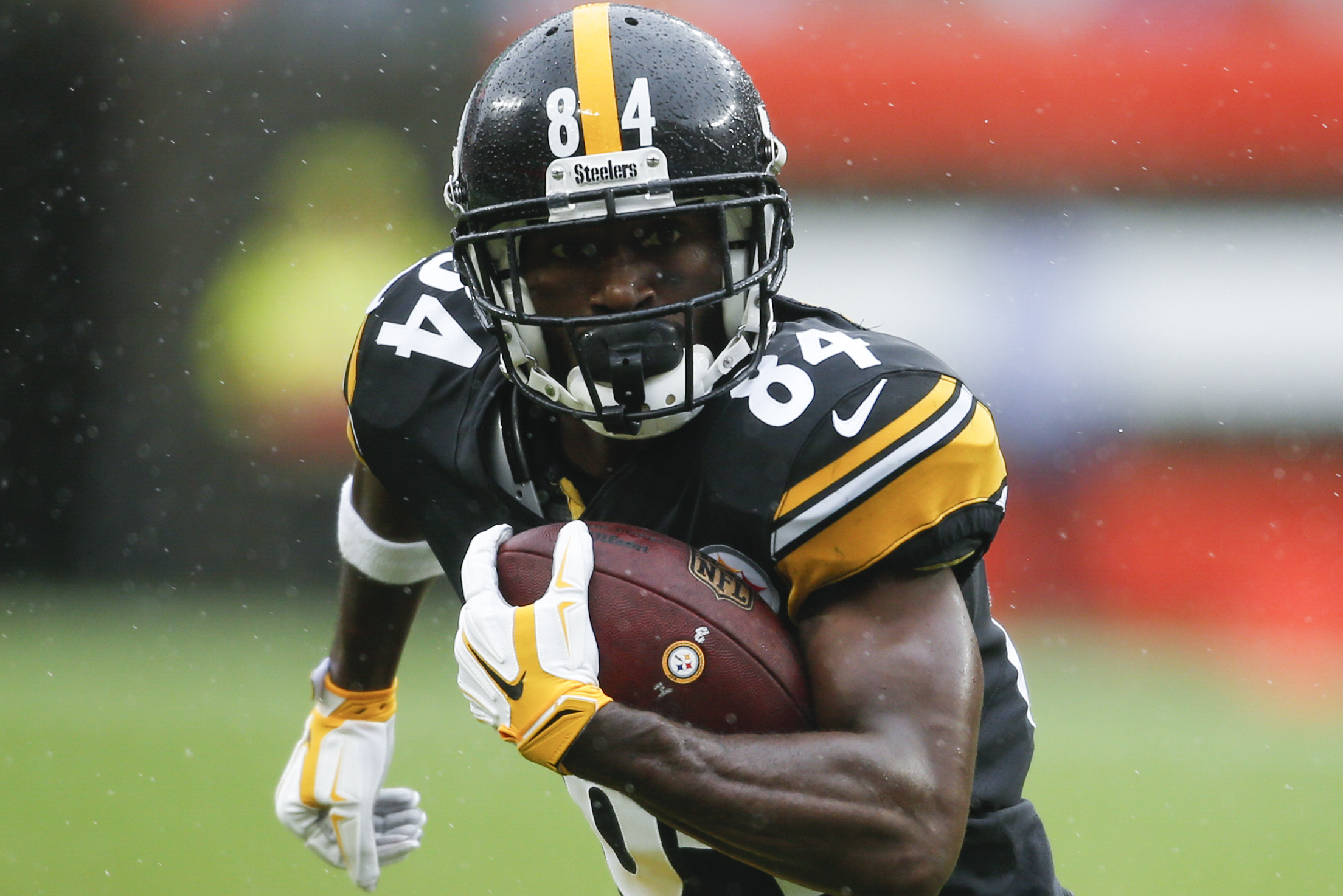 Ego ruined Antonio Brown with the Steelers. Will it poison his