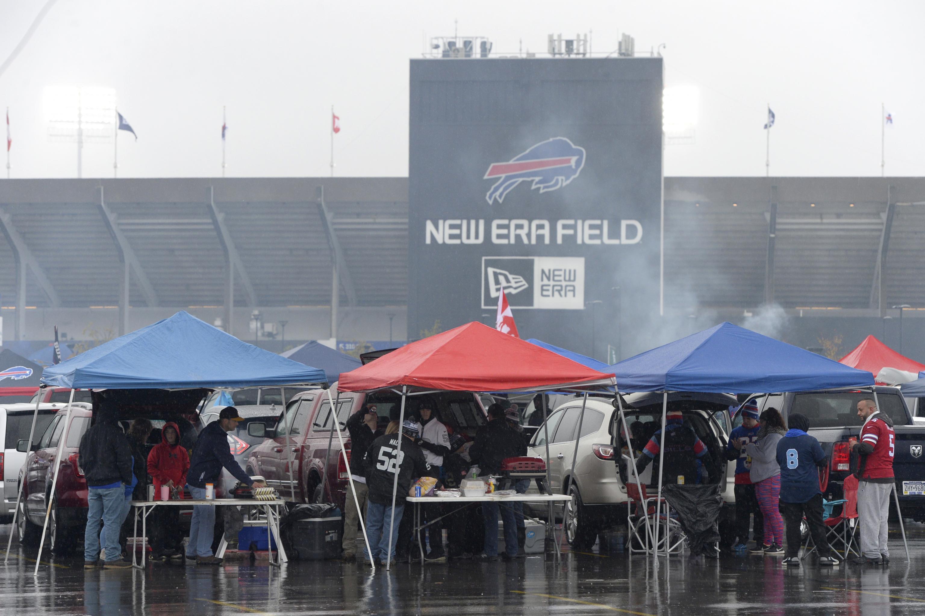 Cops cracking down on Bills Mafia: No more table slamming