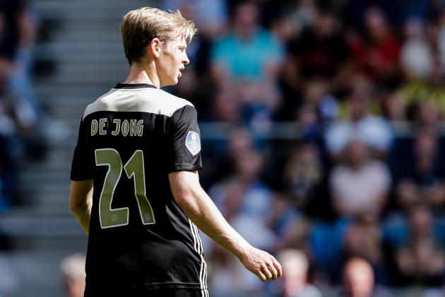 ARNHEM, NETHERLANDS - SEPTEMBER 2: Frenkie de Jong of Ajax during the Dutch Eredivisie  match between Vitesse v Ajax at the GelreDome on September 2, 2018 in Arnhem Netherlands (Photo by Erwin Spek/Soccrates/Getty Images)