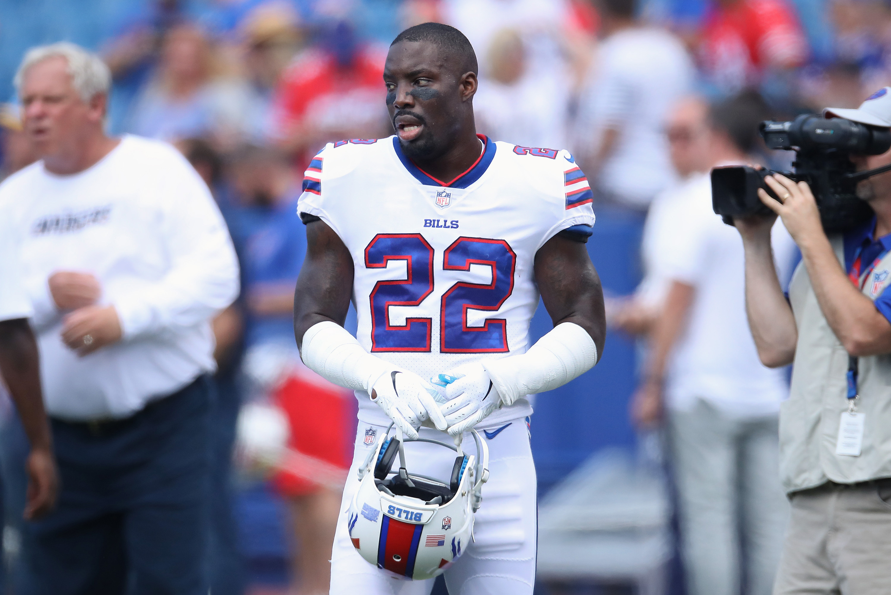 Buffalo Bills: 5 Retired Players That Could Help Right Now